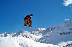 Snowboarder