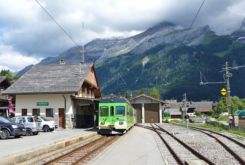 Les Diablerets 10 Les Diablerets - Bahnhof