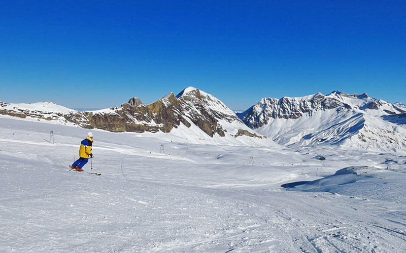 Les Diablerets 3 Skifahrer in Les Diablerets