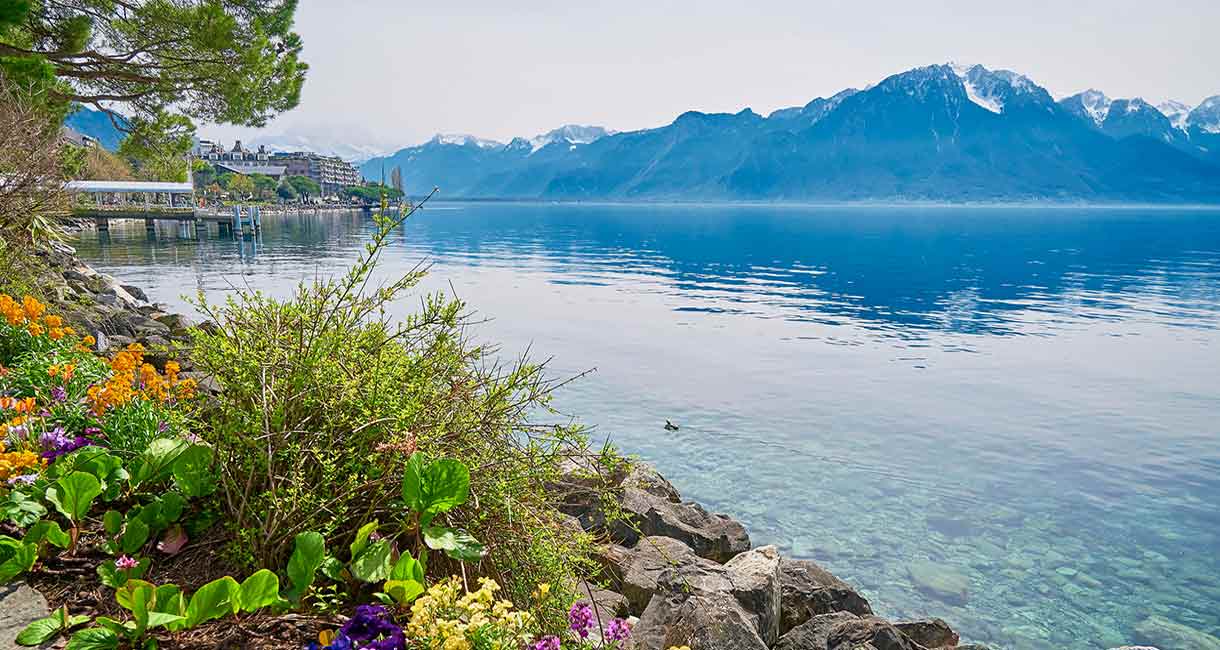 Schweiz Urlaub im Frühling am Genfersee