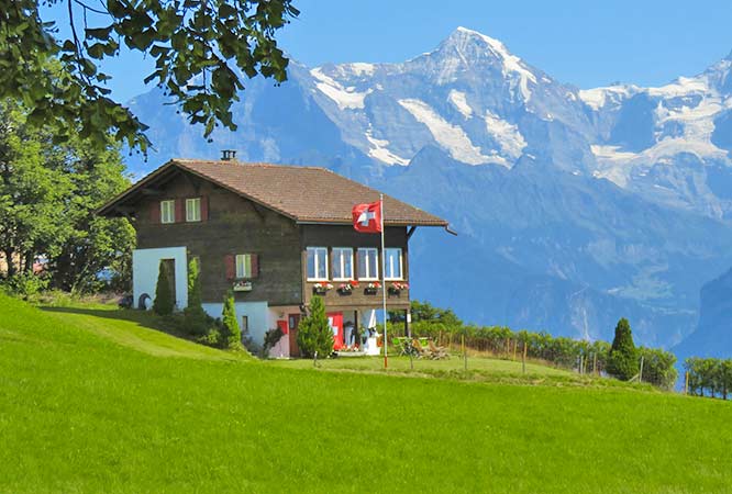 sommerurlaub-schweiz-alpine-hueete-pix-1024932-saet Ferienhaus in der Schweiz für Sommerurlaub