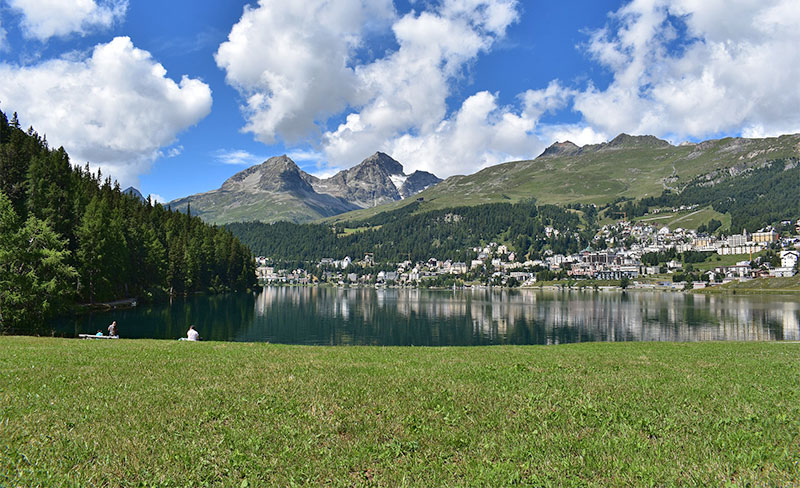 Alpine Berglandschaft bei St. Moritz